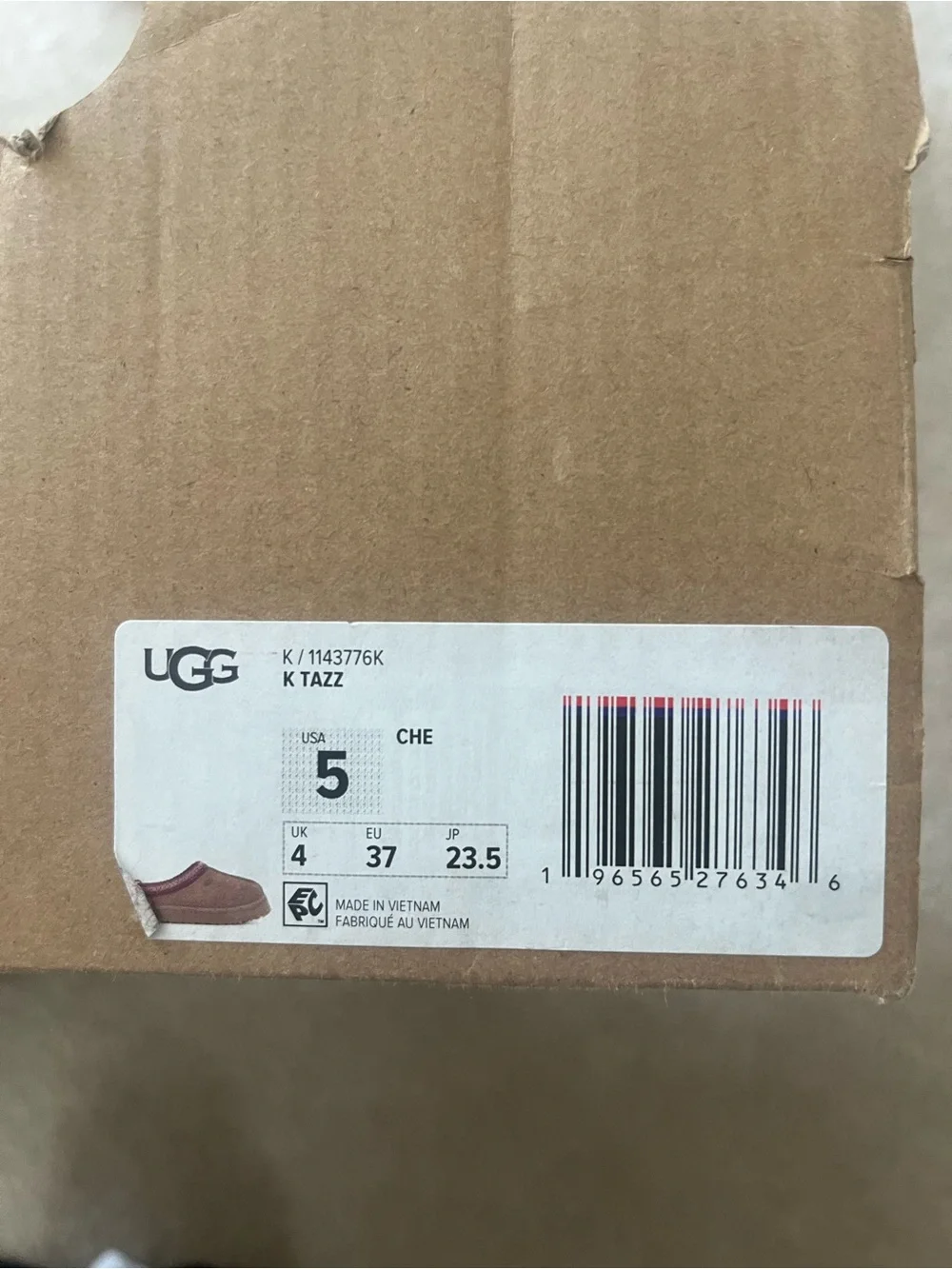 UGG good size